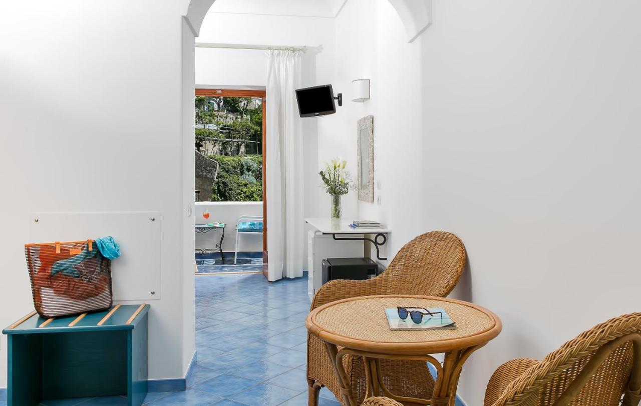 Hotel Vittoria Positano Bagian luar foto