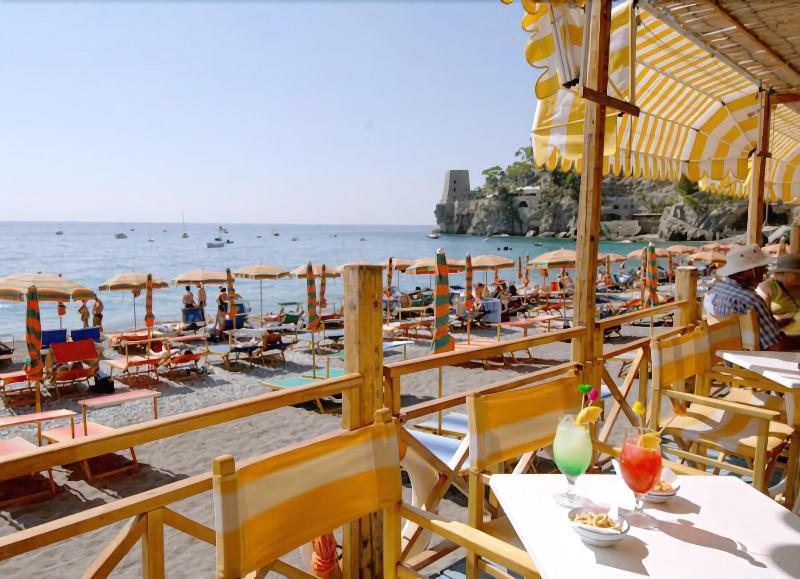 Hotel Vittoria Positano Bagian luar foto