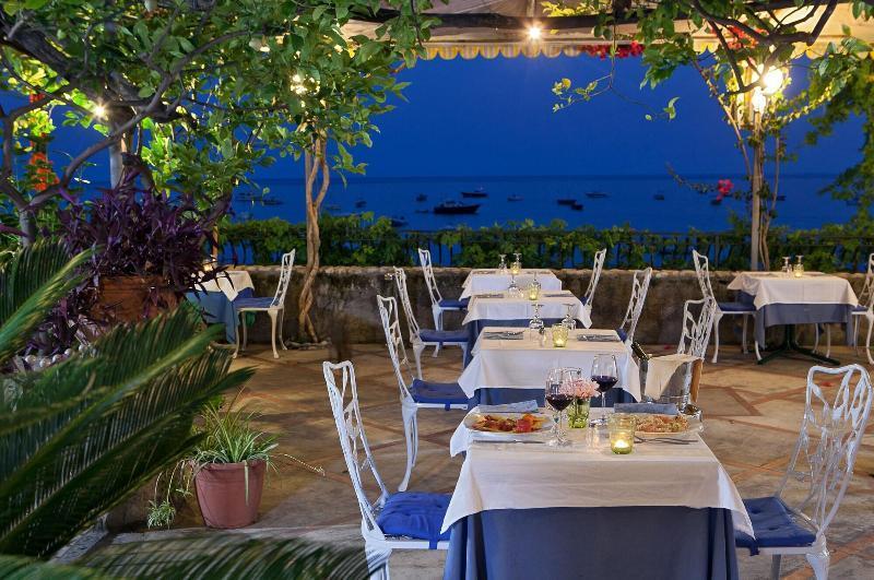 Hotel Vittoria Positano Bagian luar foto