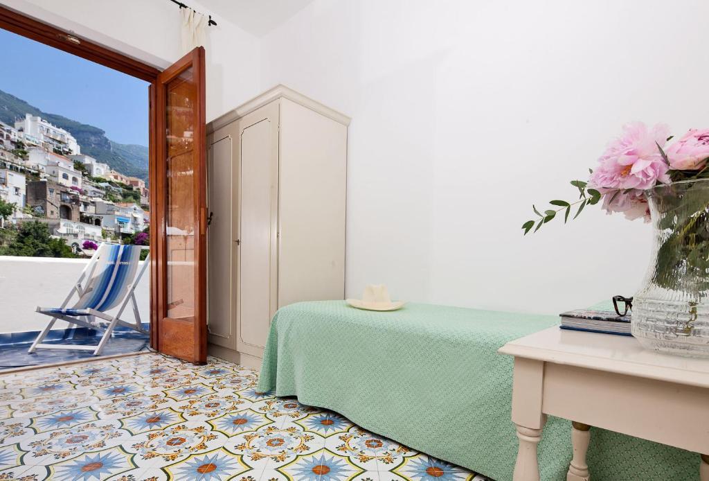 Hotel Vittoria Positano Ruang foto