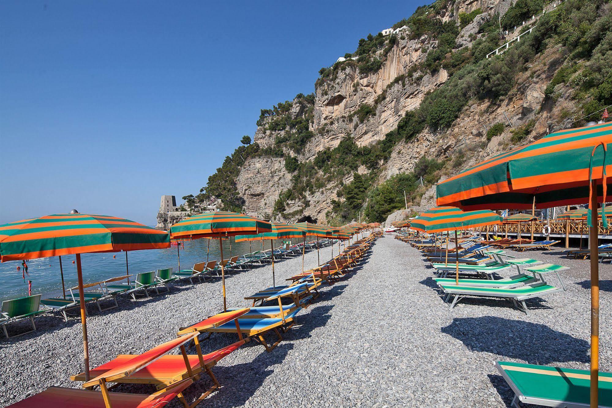 Hotel Vittoria Positano Bagian luar foto